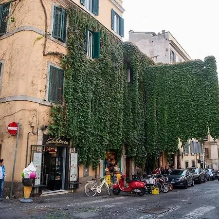 Nina Panisperna With Terrace